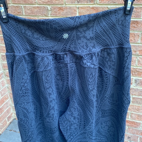 Athleta Salutation Textured Knit Joggers.  High waist wide band.  Size S - Picture 6 of 12